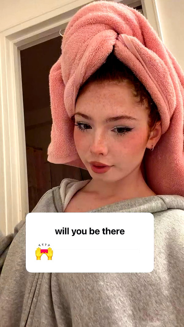 livia._.paige archive video preview