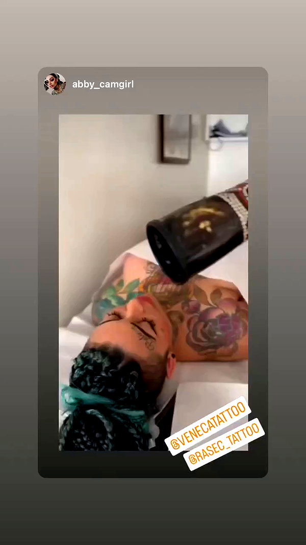 venecatattoo archive video preview