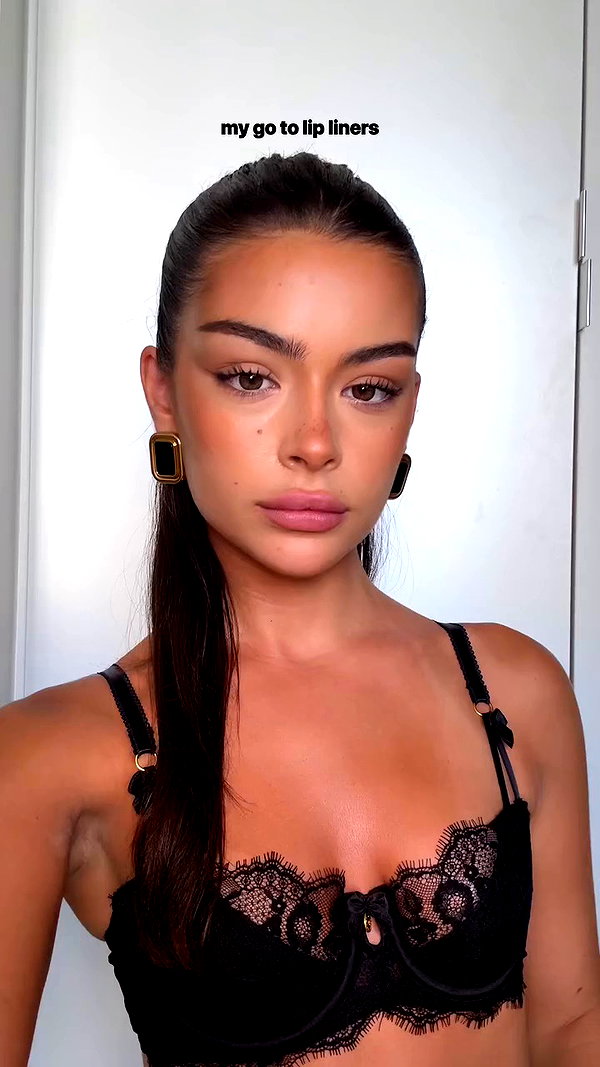 oliviaphillipps archive video preview