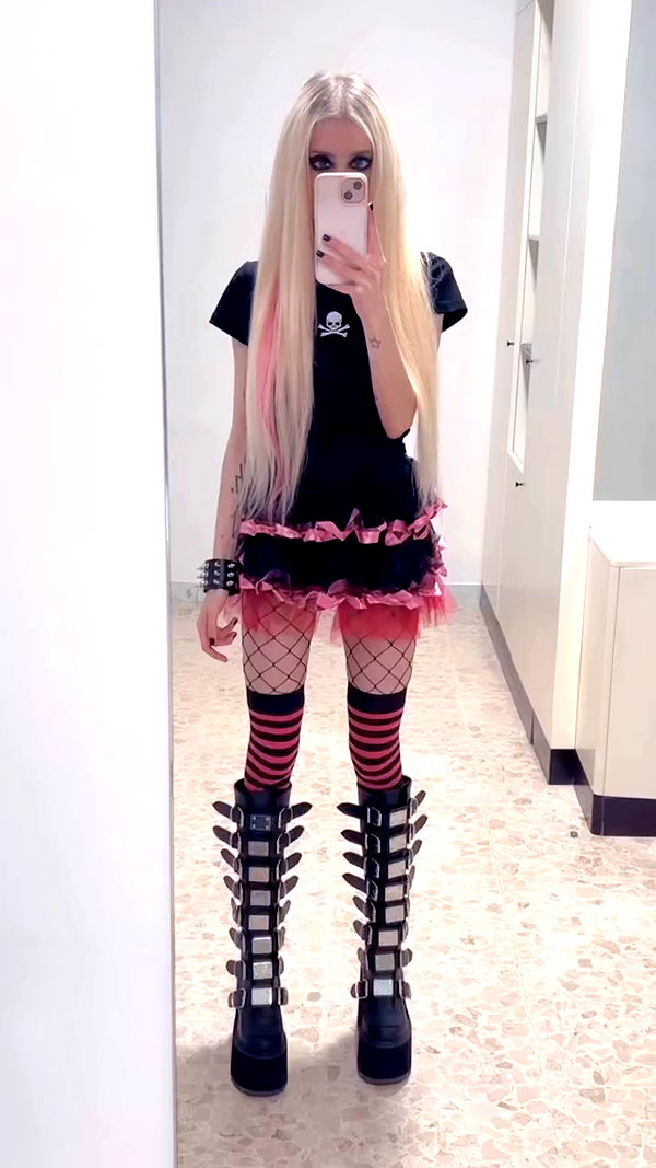 roxiechelon2 archive video preview