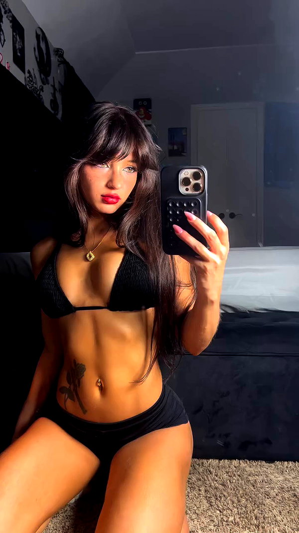daniellebarnaa archive video preview