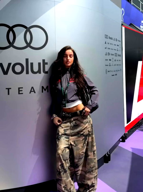 ellachristo archive video preview