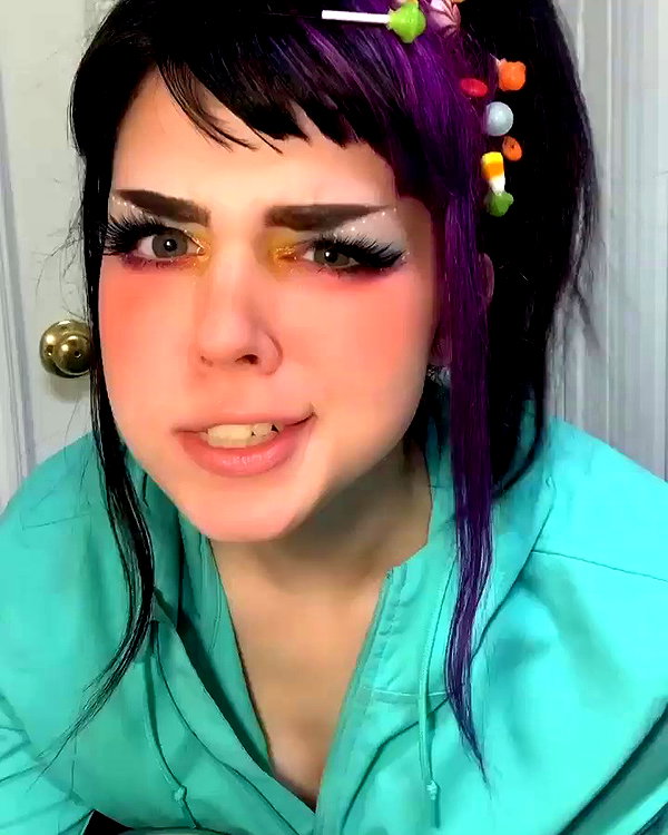 yeahimcaroline archive video preview