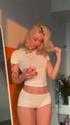 milla.blonde Altpins Profile Picture