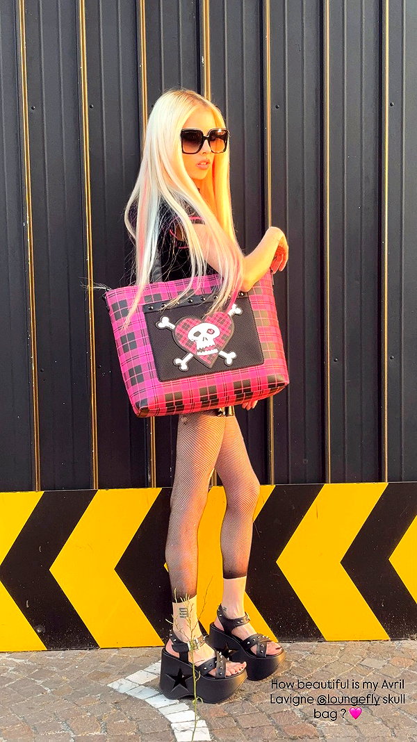 roxiechelon2 archive video preview