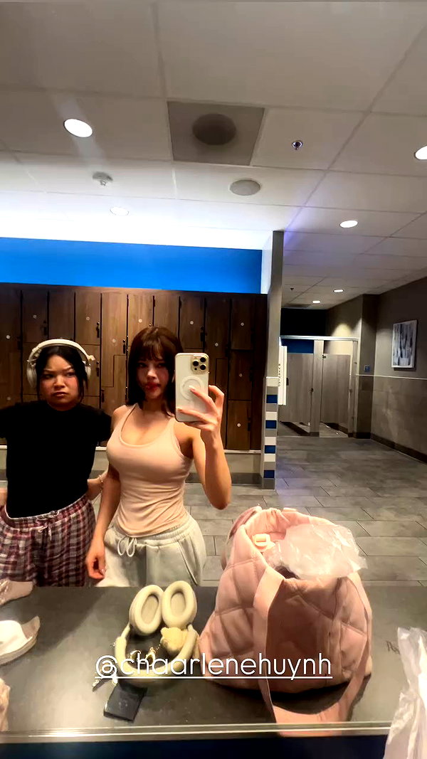 dommymommytiff archive video preview