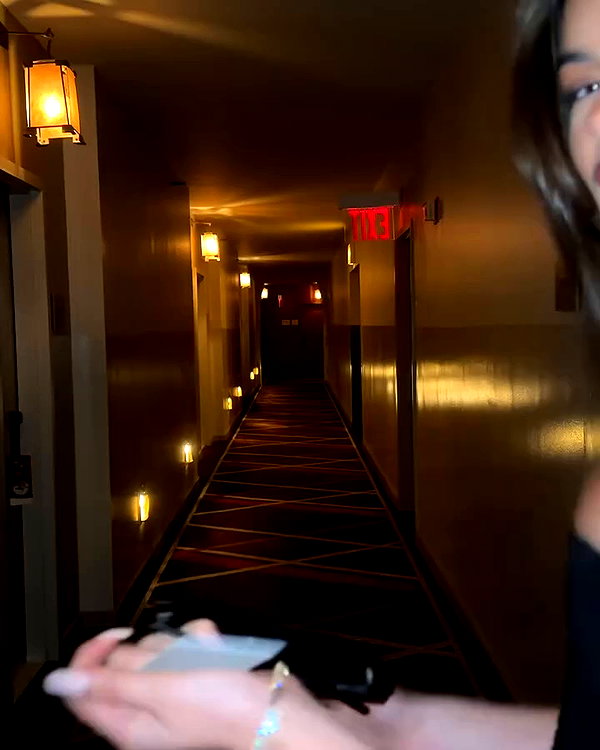 oliviaphillipps archive video preview