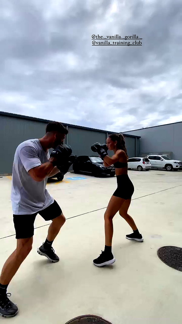 olivia.mathers archive video preview