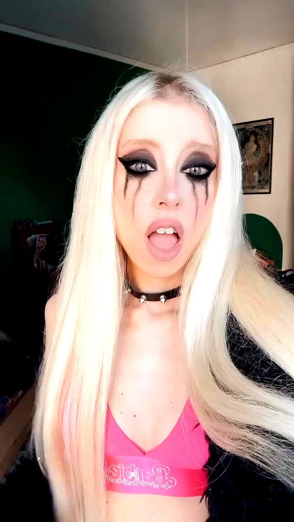 roxiechelon2 archive video preview