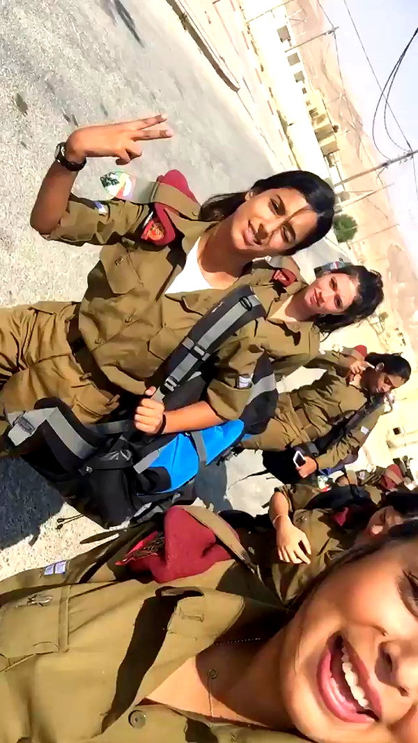 romi_henenson archive video preview