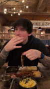 alice_hez Altpins Profile Picture