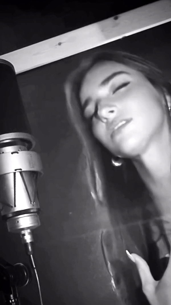 libby_reut archive video preview