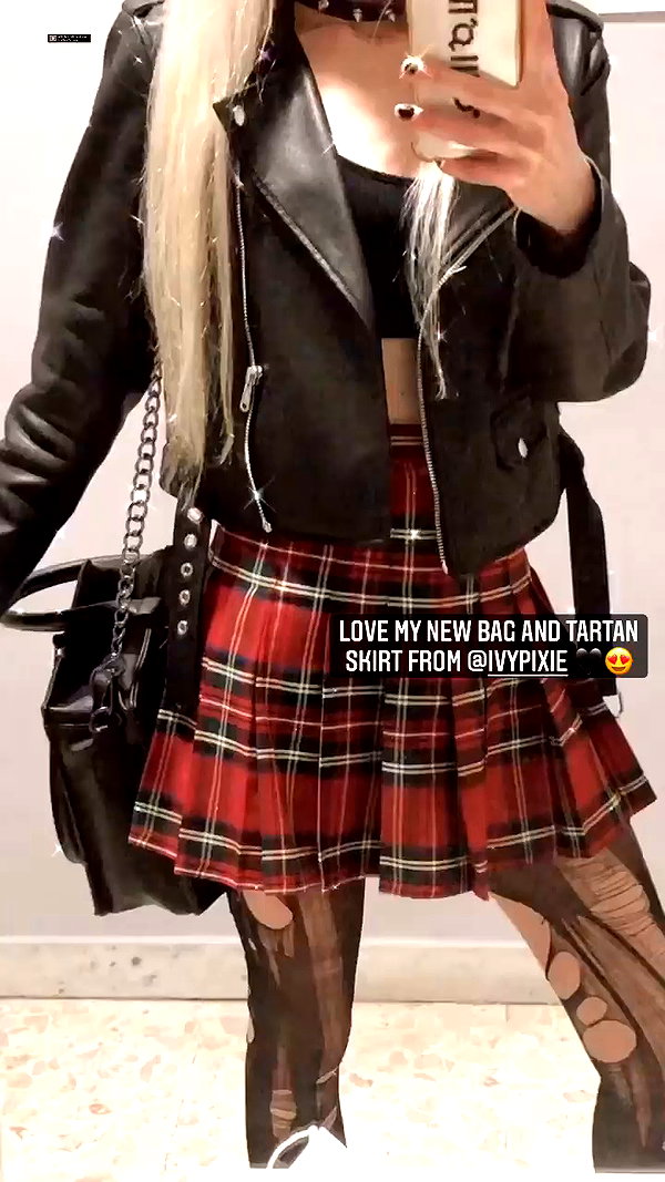 roxiechelon2 archive video preview