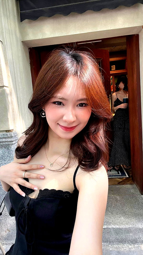 phuong.chi_ archive video preview
