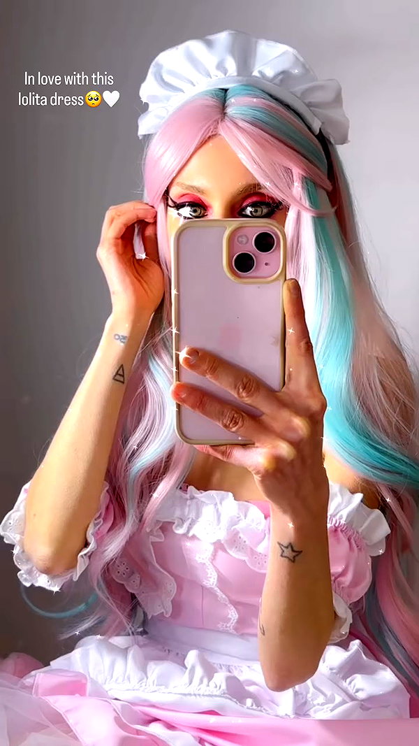roxiechelon2 archive video preview