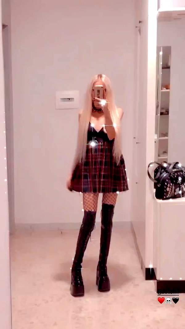 roxiechelon2 archive video preview