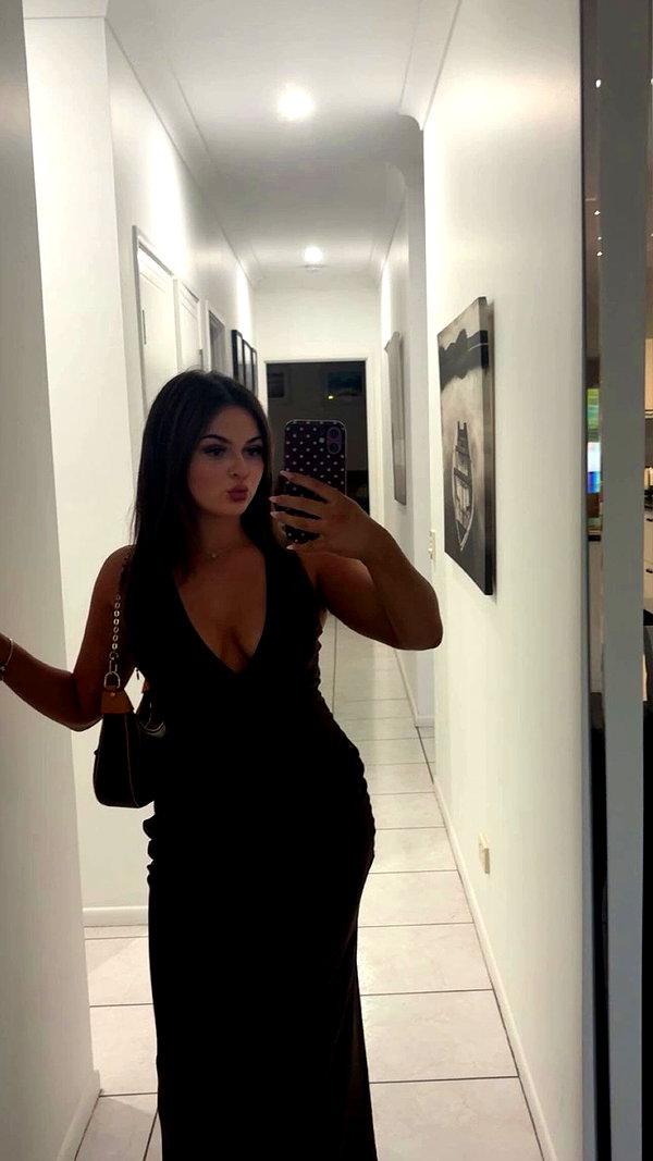 sophie.murray__ archive video preview