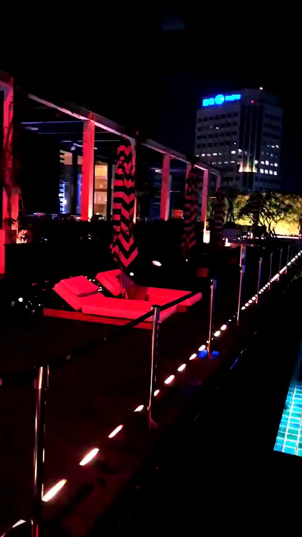 barzomer archive video preview