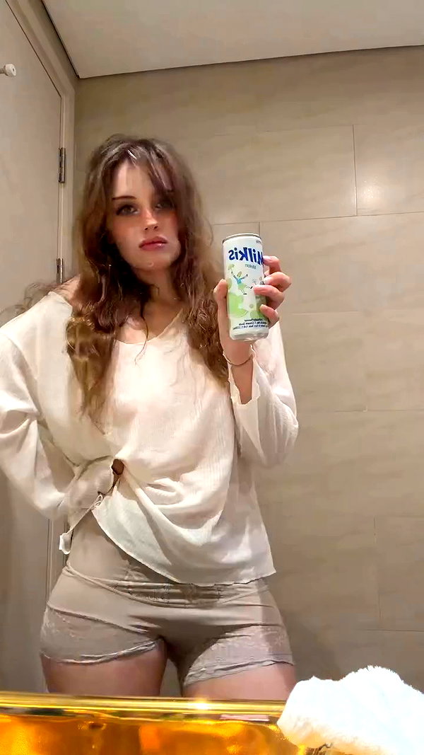 lana.monaaaa archive video preview