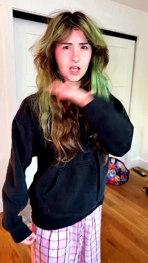 blossominmymoonlight archive video preview