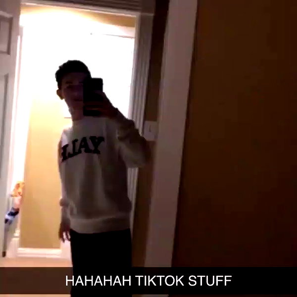 yeahimcaroline archive video preview