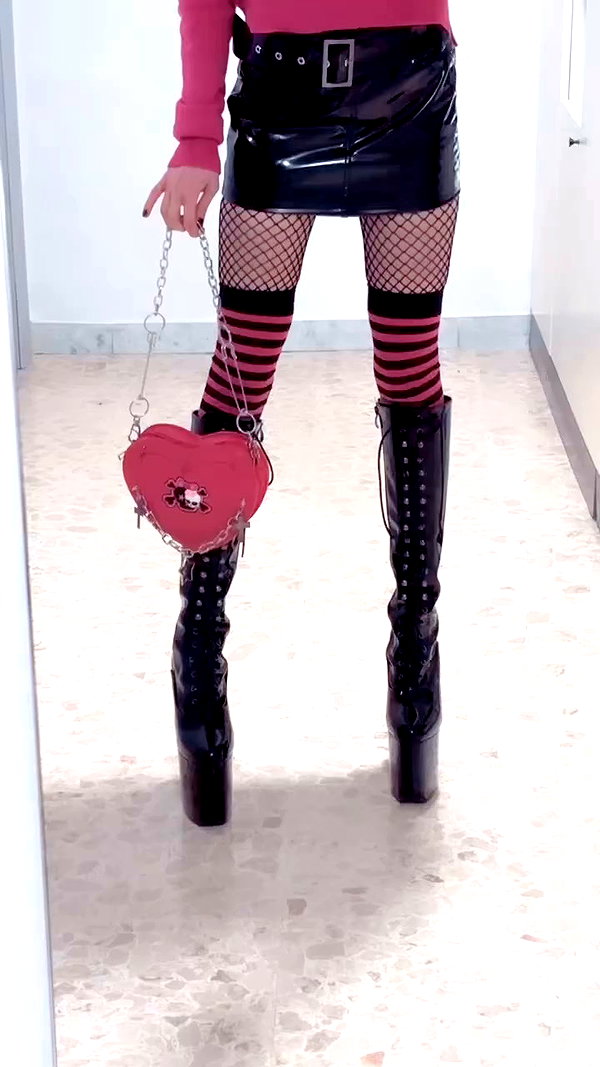 roxiechelon2 archive video preview