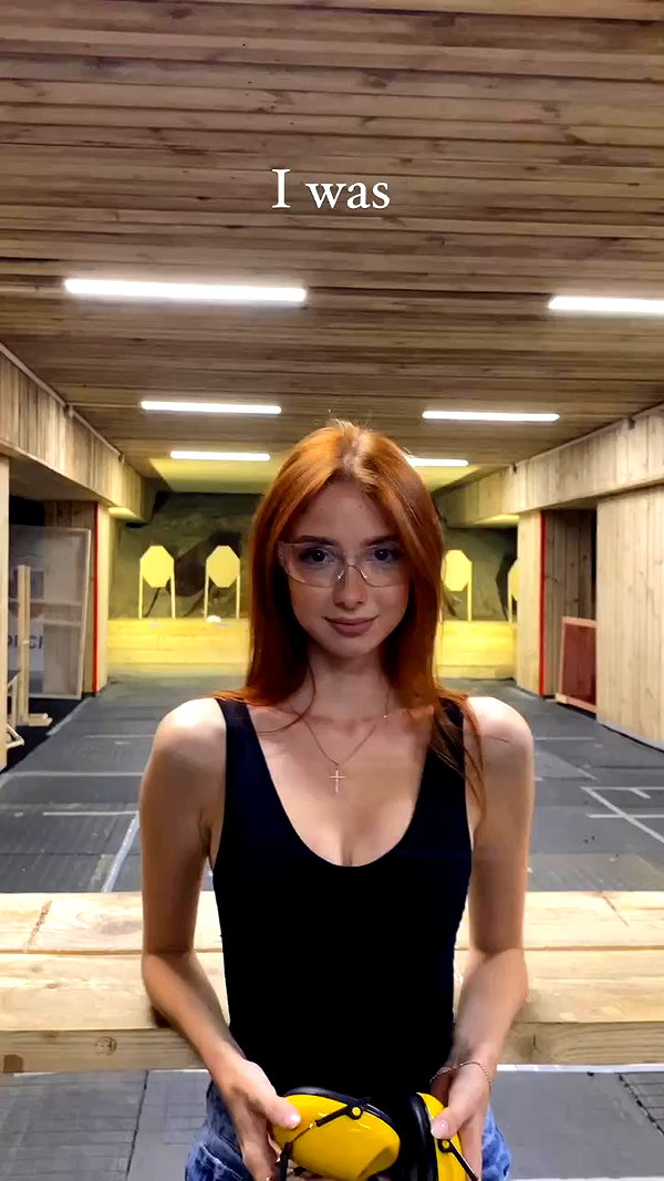 liiin.sun archive video preview