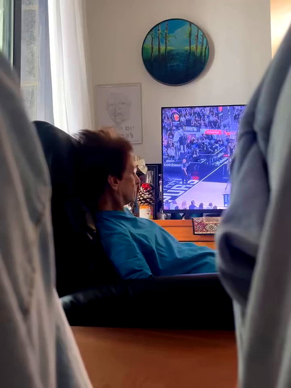 _b__eva__ archive video preview