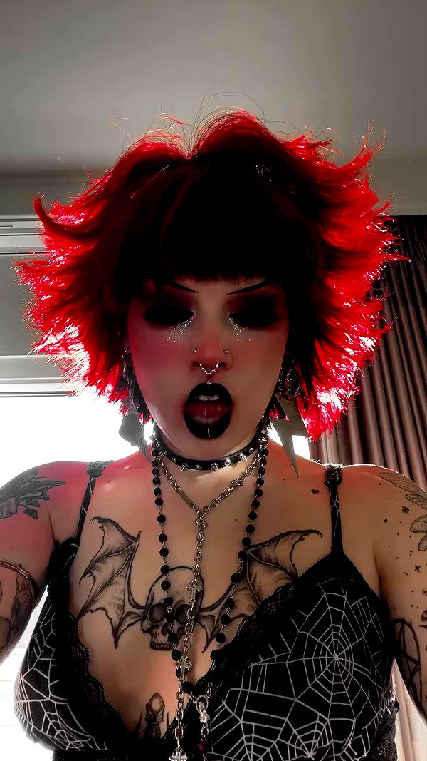 yeahimcaroline archive video preview