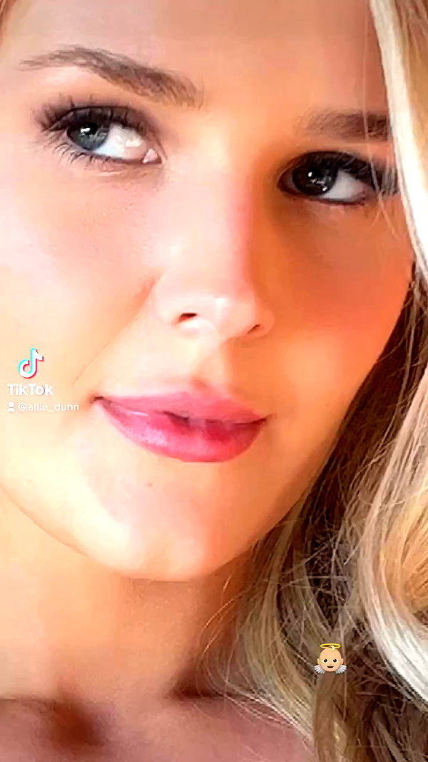allie_dunn archive video preview