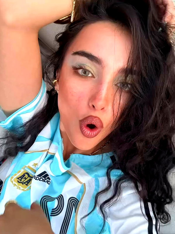 ellachristo archive video preview