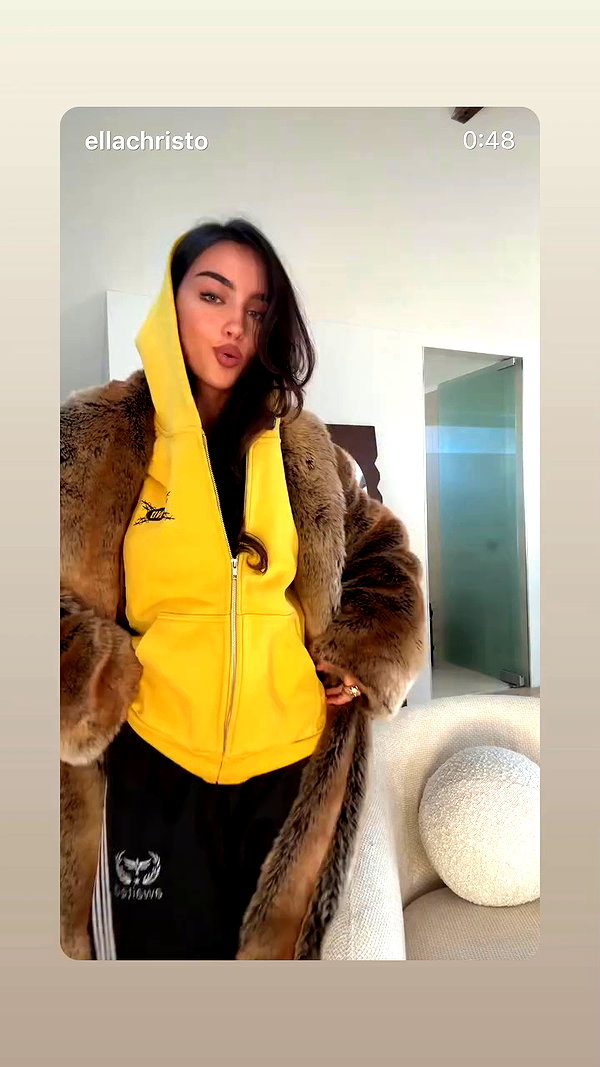 ellachristo archive video preview
