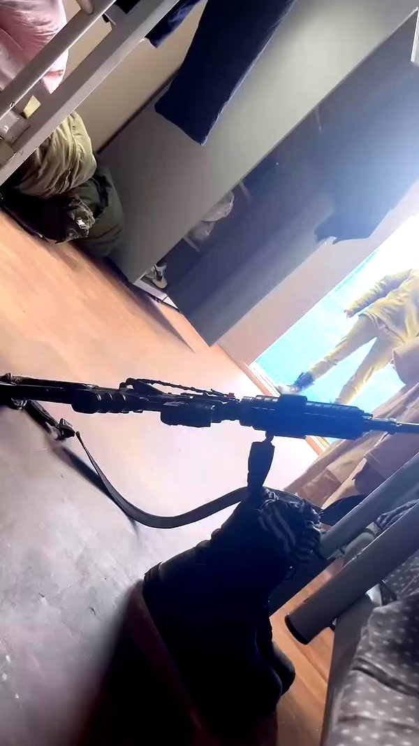 _b__eva__ archive video preview
