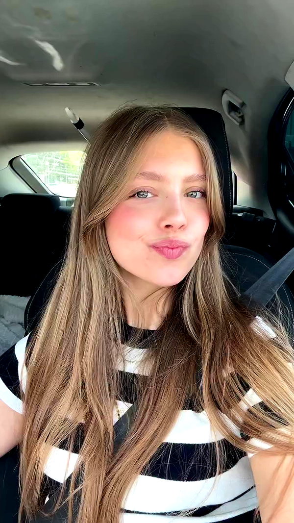 mishel_d_ archive video preview