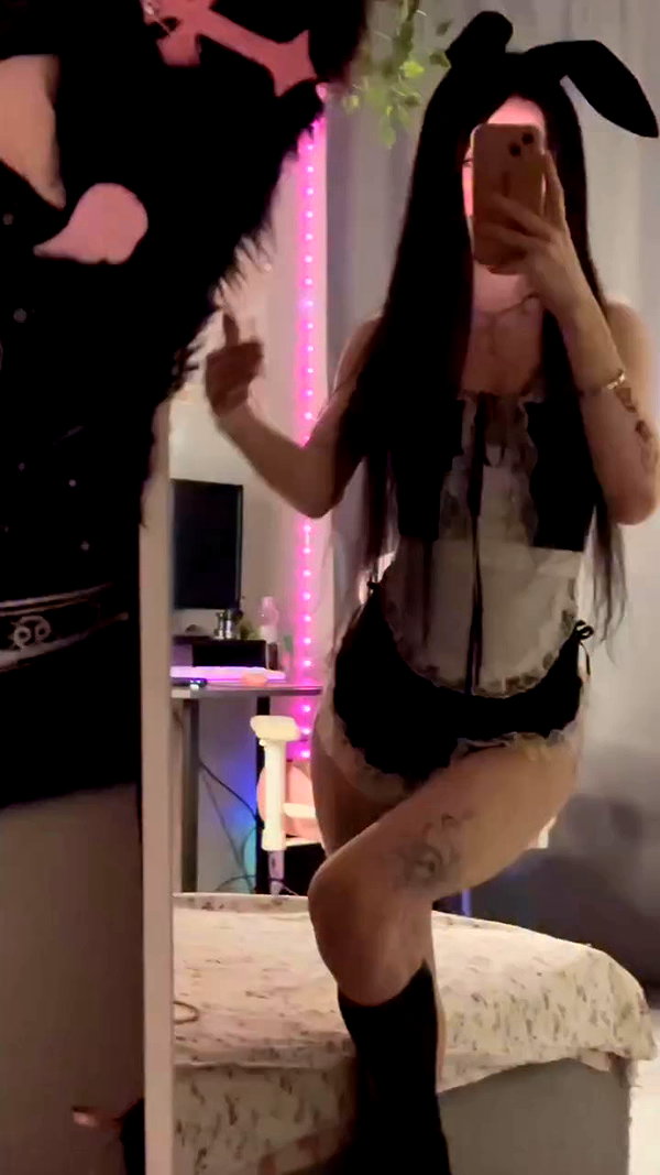 mia_goth2004 archive video preview