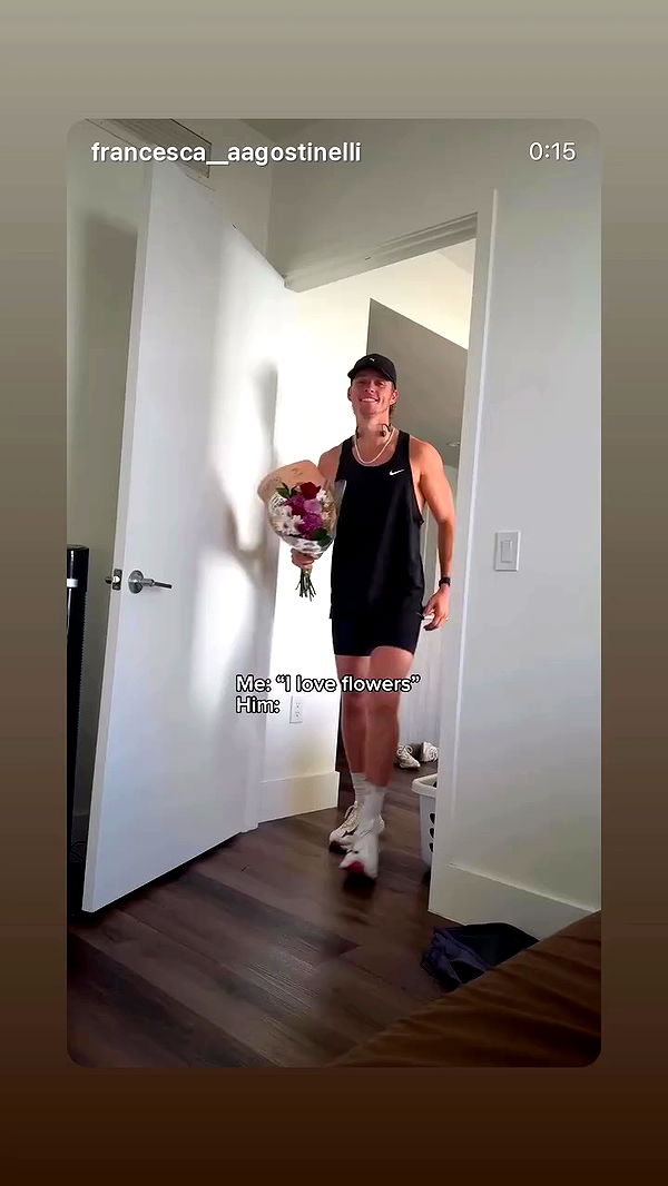 _lil_noa_ archive video preview