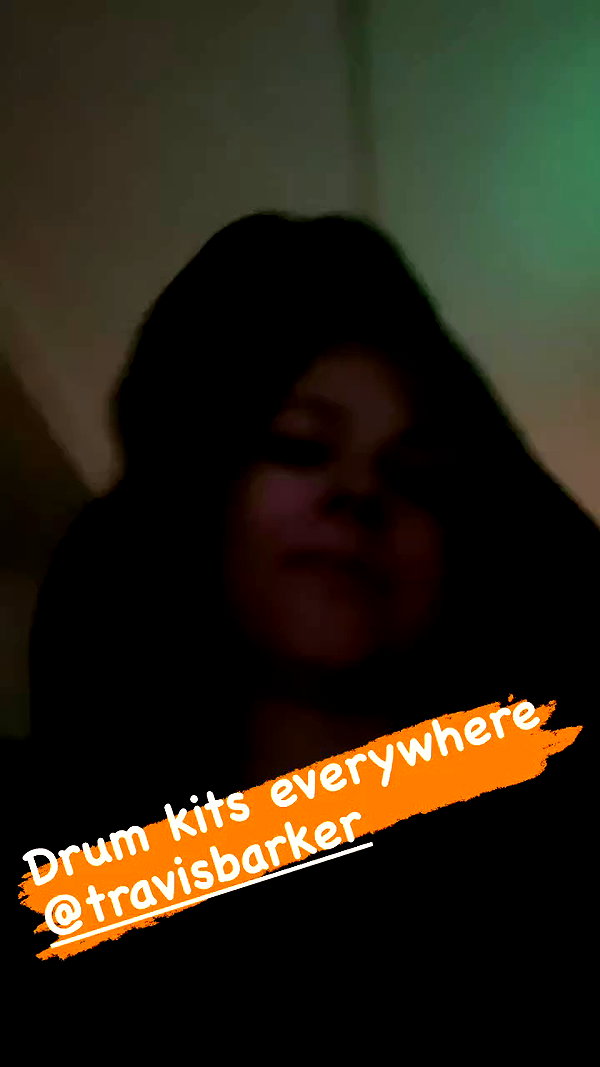 avrillavigne archive video preview
