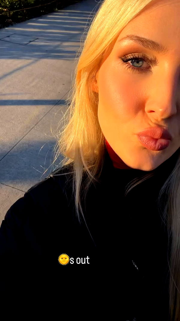 allie_dunn archive video preview