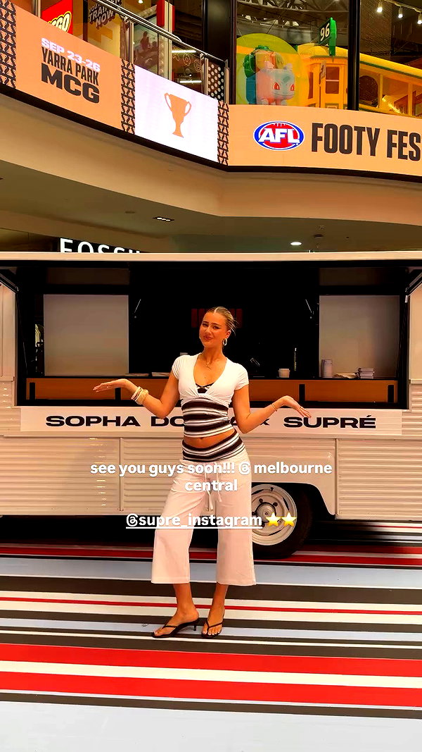sophadophaa_ archive video preview