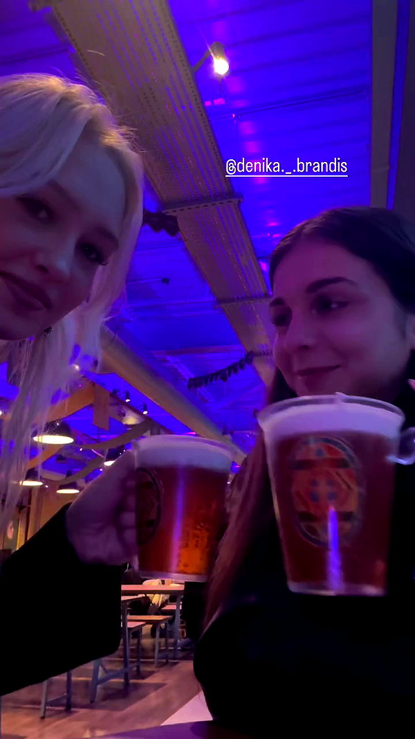 jaroslava_klavir archive video preview