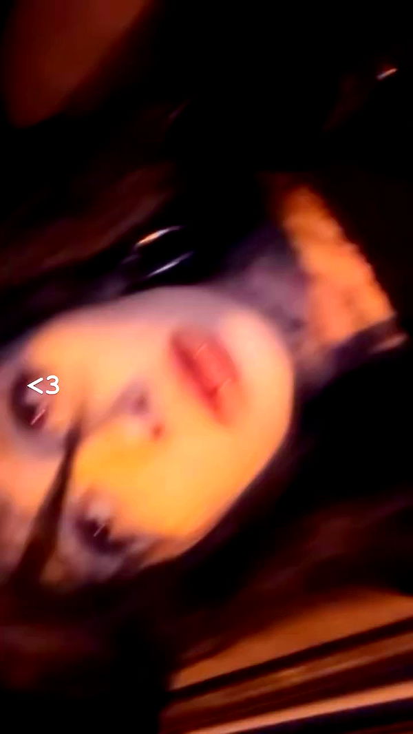 zommmbri archive video preview