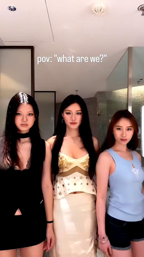 claire_is_miiii archive video preview