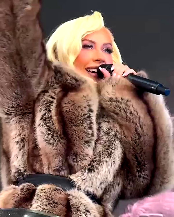xtina archive video preview