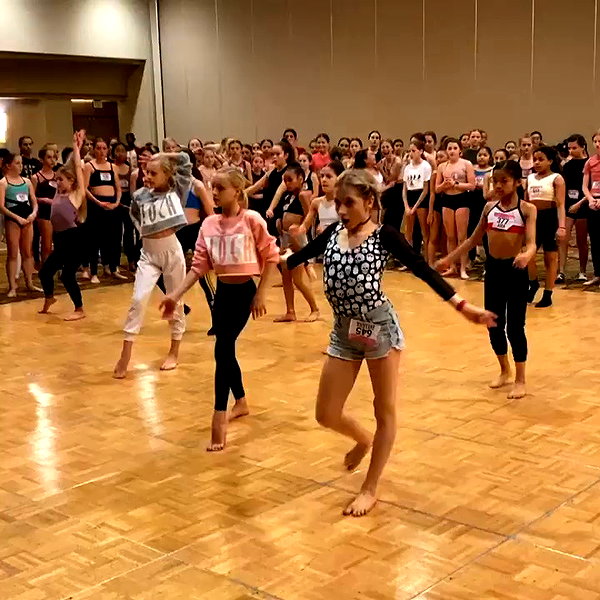 ellianawalmsley archive video preview