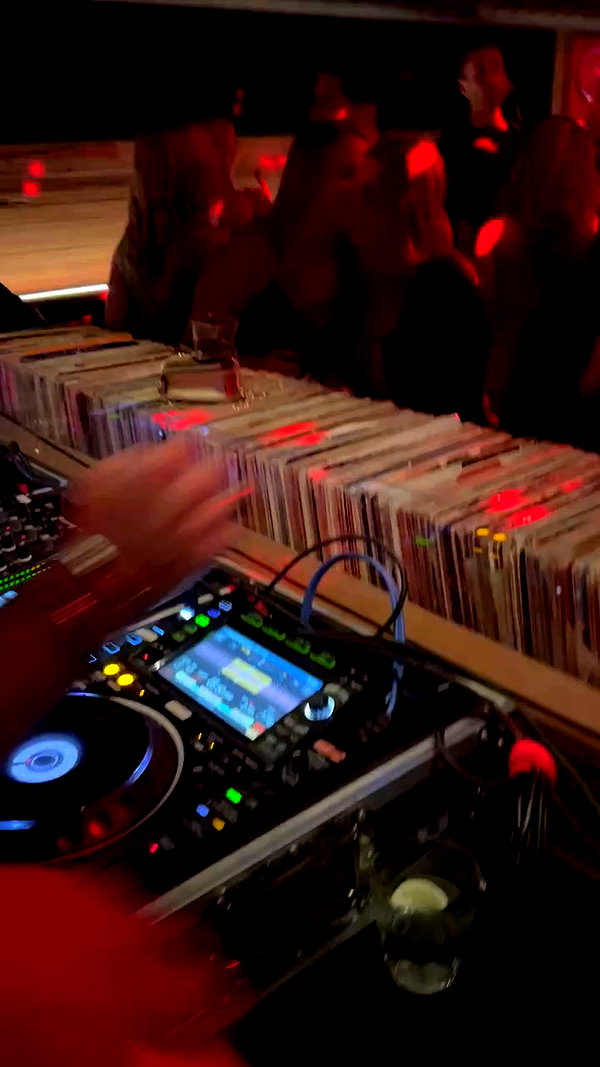 refaella_twina archive video preview