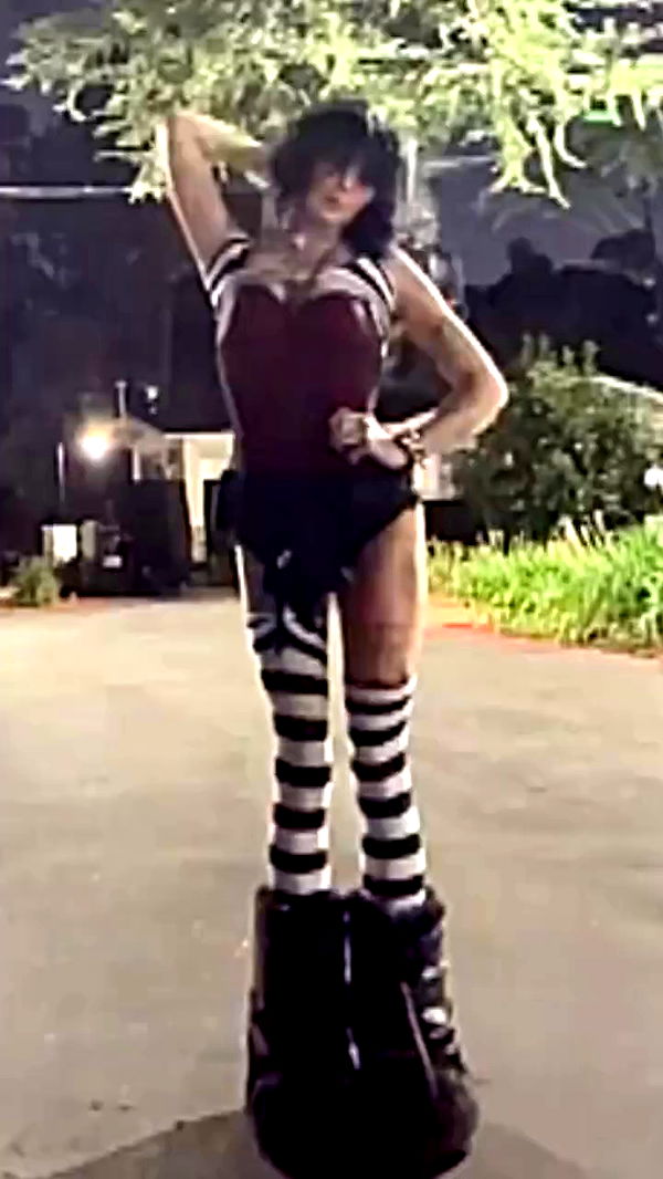 zommmbri archive video preview