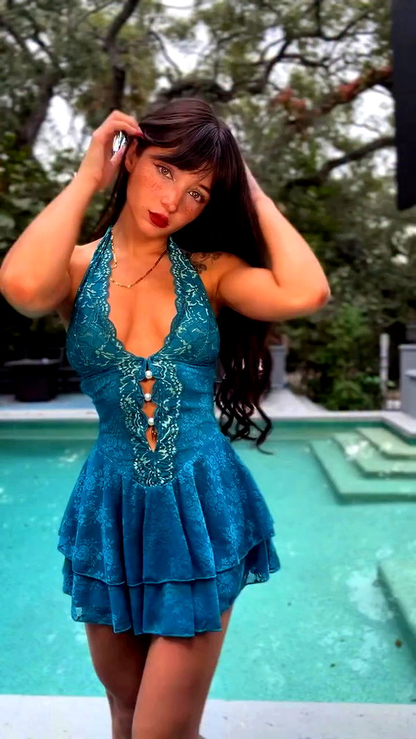 daniellebarnaa archive video preview