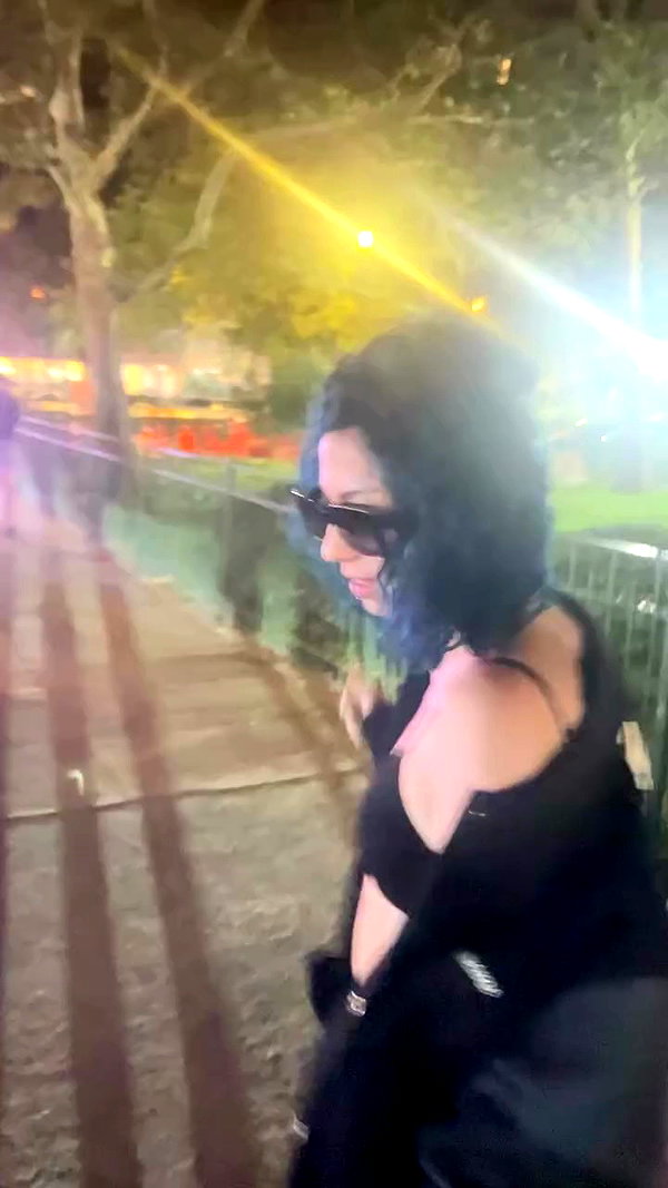 onlyway2liv archive video preview