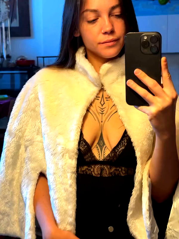 eva_romanovski archive video preview