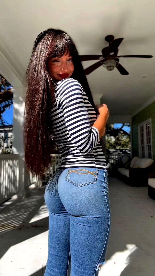 daniellebarnaa archive video preview